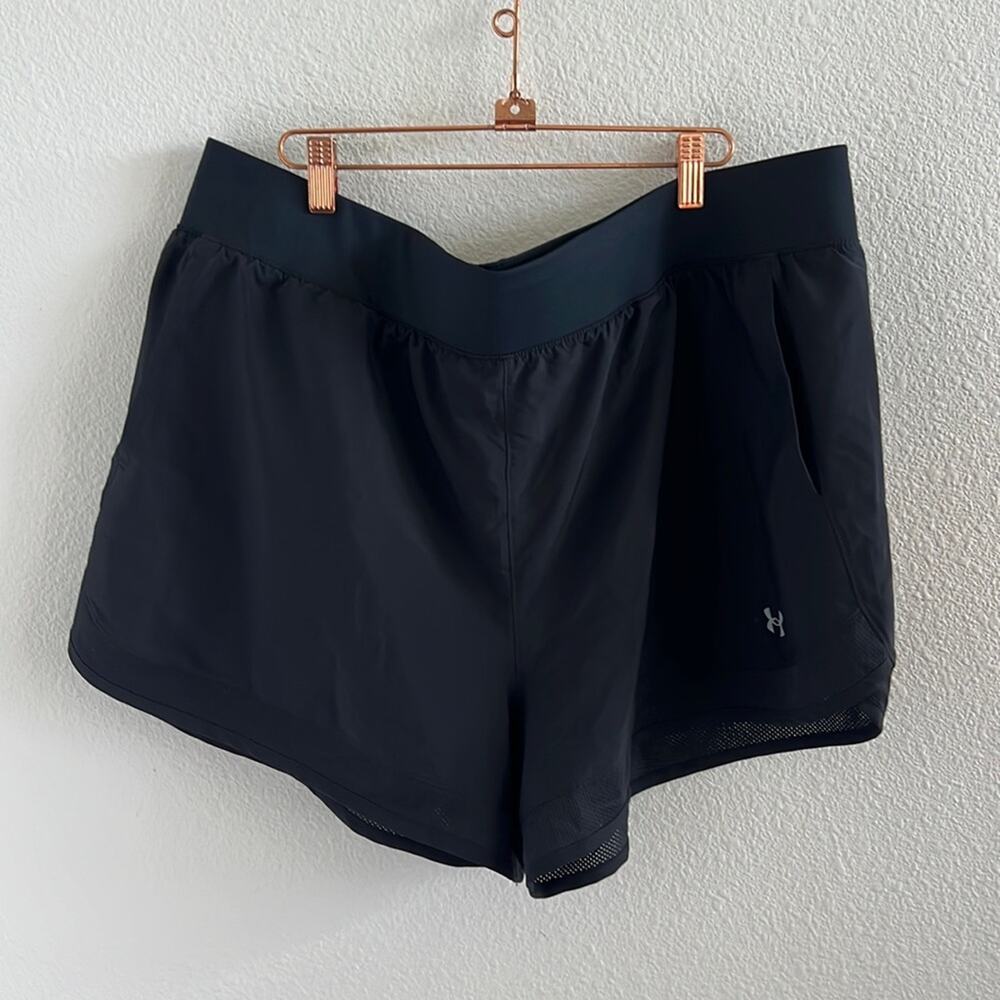 Under Armour Women's Woven Training Short Black Unlined 3XL